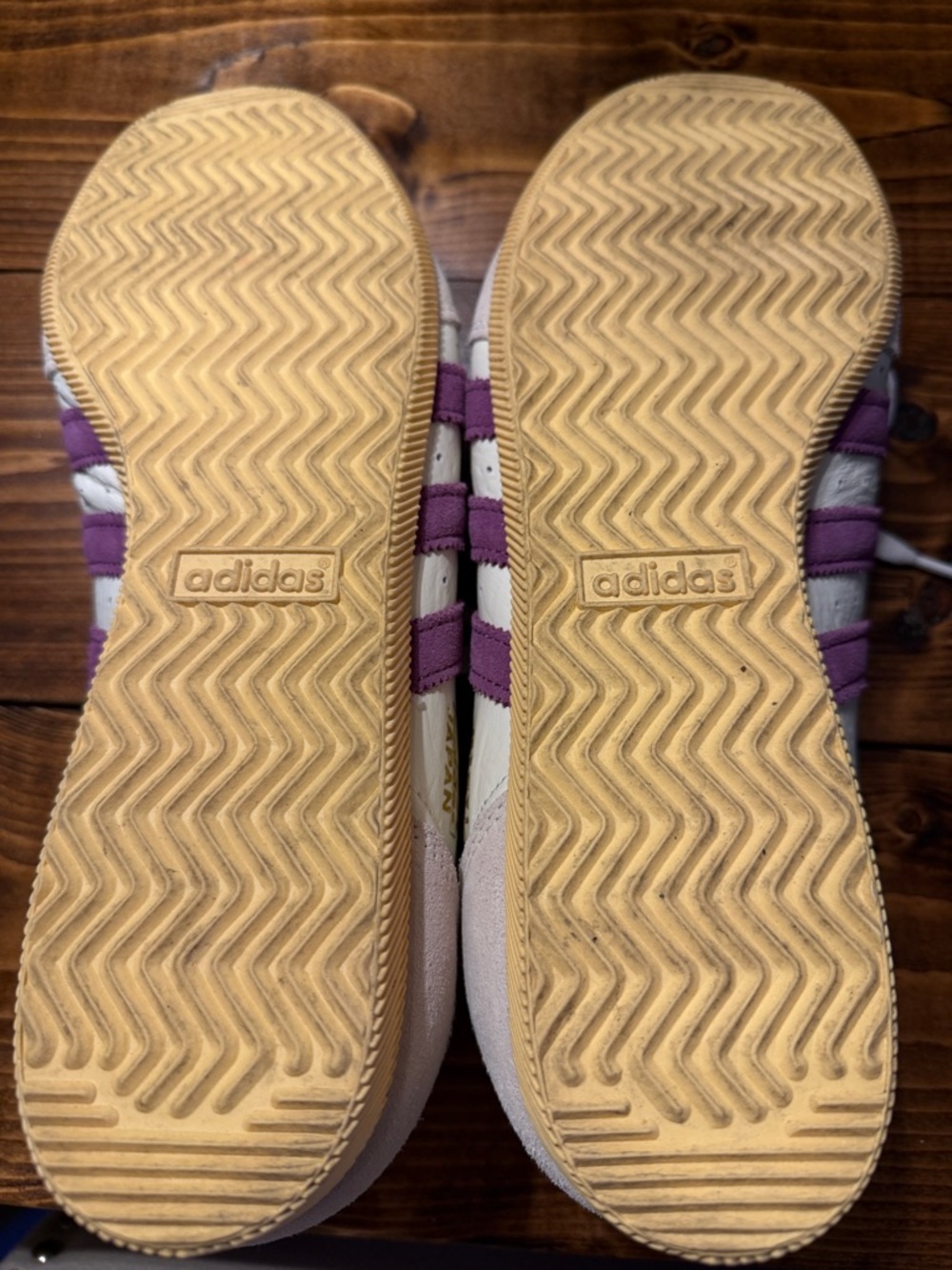 Adidas Japan Women’s size 12.5 - Picture 8 of 9